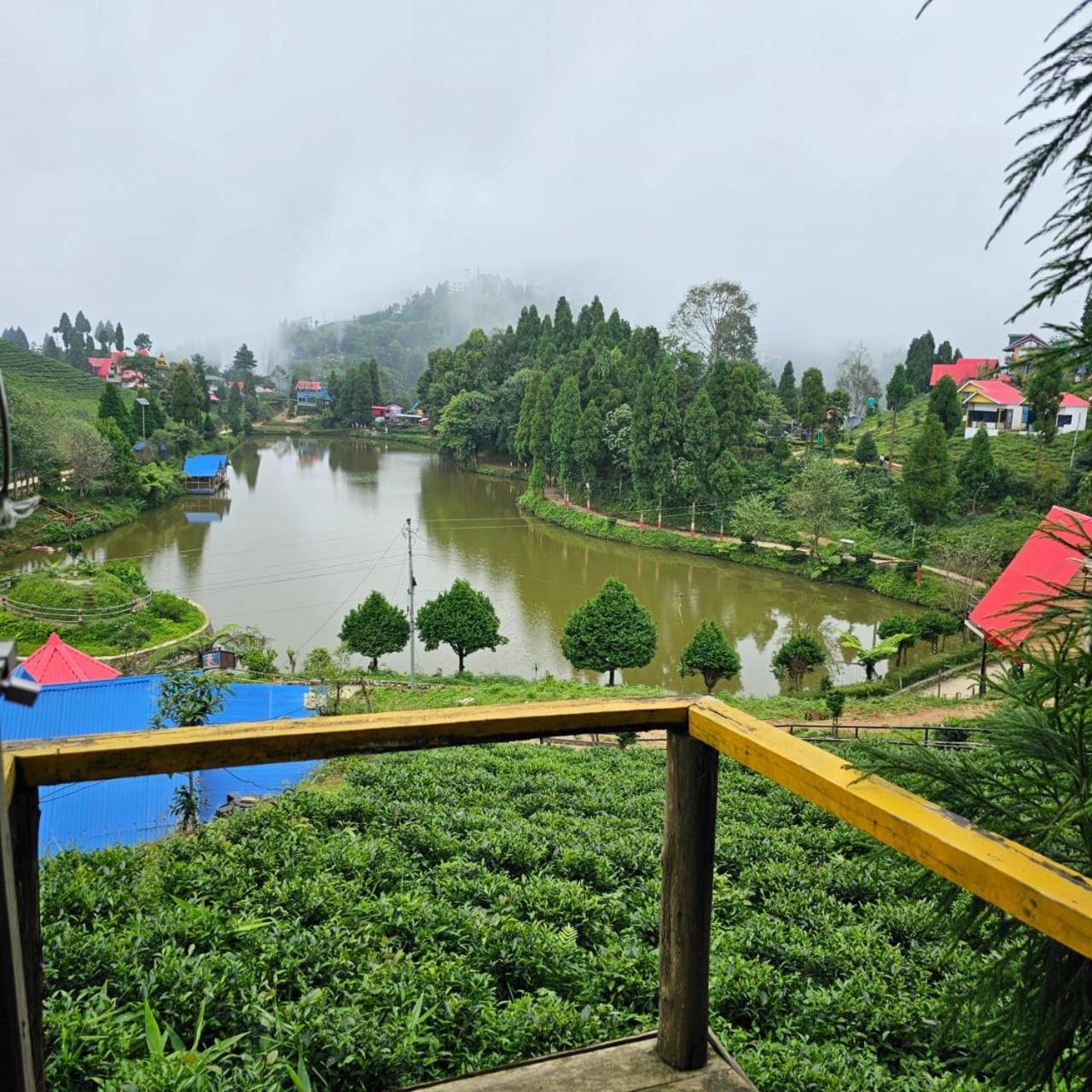 Lake View Resort Masala Zone Suryodaya Zewnętrze zdjęcie